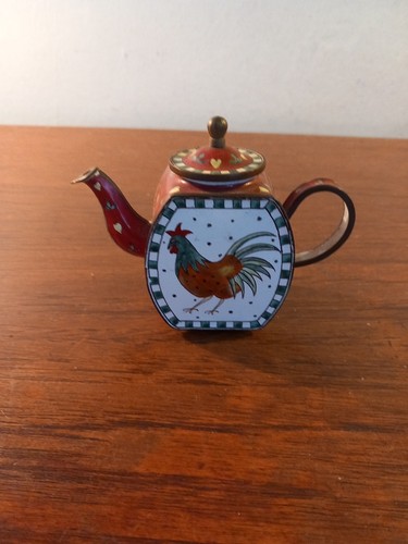 Trade aid hand painted - trade+aid,