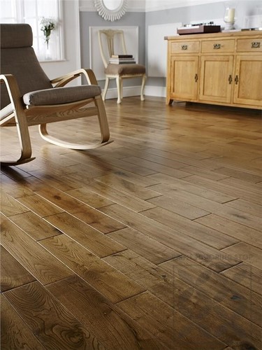 Solid oak golden hand - £38.99,