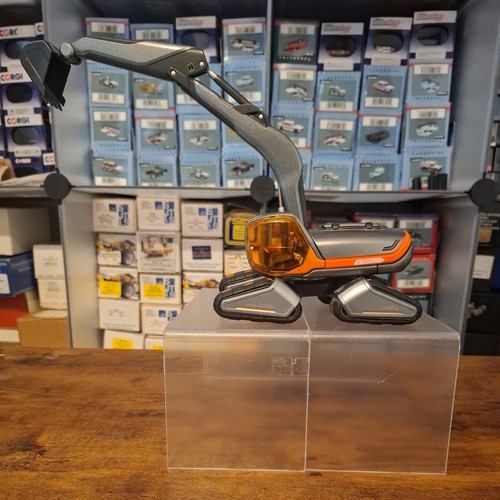 Universal hobbies kubota - -,
