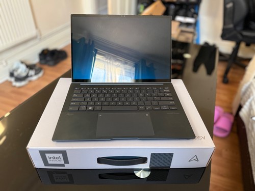 Asus zenbook ultra - 14, 125h