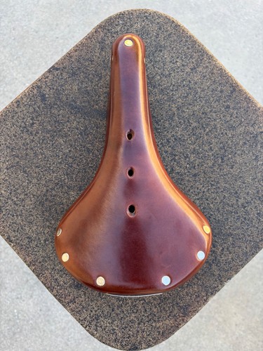 Brooks leather saddle - b, 17