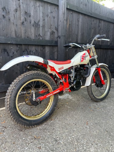 Yamaha ty250 mono trials - mono, 59n