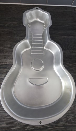 Novelty wilton guitar cake tin - novelty,