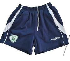 FAI IRELAND UMBRO boys football soccer shorts size MB Medium fit age 9-11 navy 