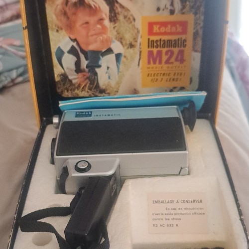 Kodak instamatic m24 super - instamatic,