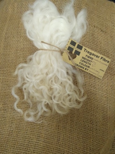 Curly wool locks - locks., needle