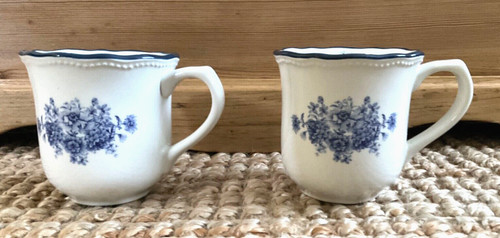 National trust white - 2x, blue