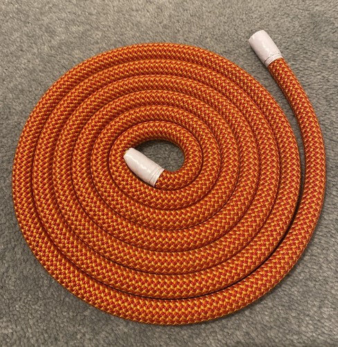Metres orange climbing - 2, rope