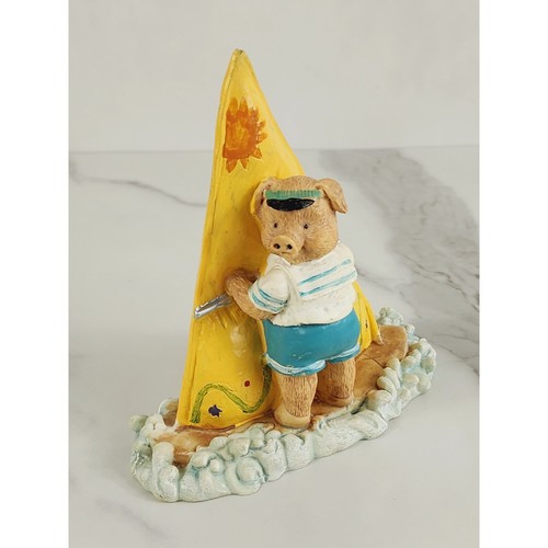 Windsurfing pig piglet piggy - windsurfing,