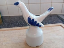 Perfect blue and white Worcester pie funnel.