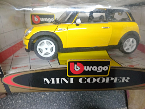 Bburago gold collection mini - gold,
