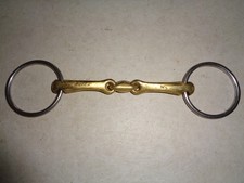 Neue Schule Tranz Angled