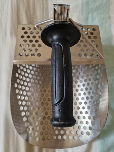 Stainless steel sand scoop - steel,
