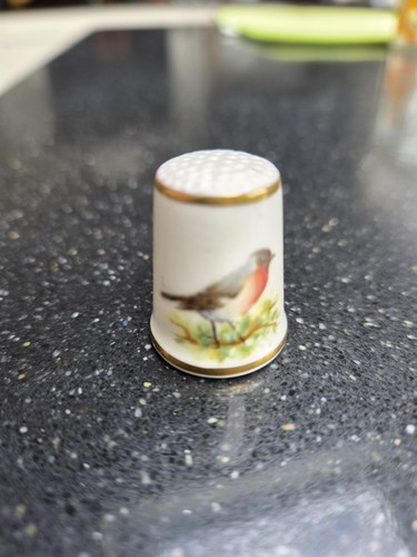 Royal worcester robin thimble - royal,