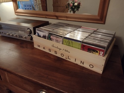 Storage box wooden wine - cd,