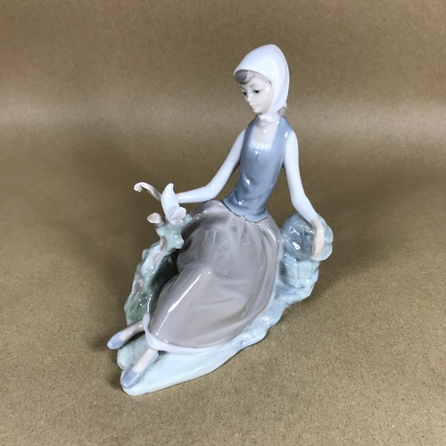 Lladro shepherdess with - with, dove