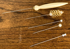 LOT OF FIVE VINTAGE HAT PINS