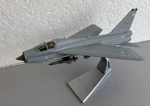 Corgi lightning xs452 11 - corgi:, xs452,