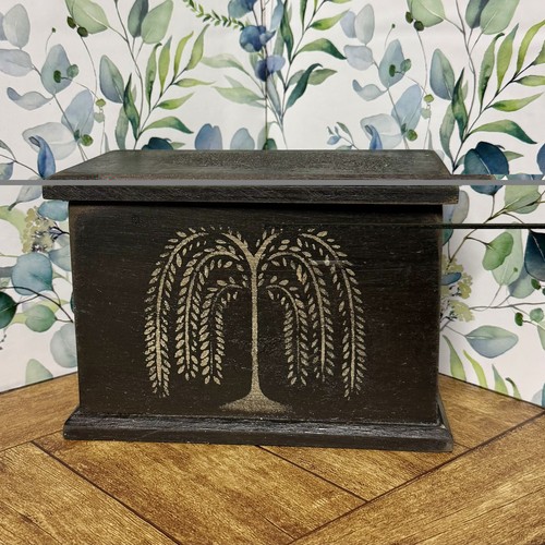 Primitive weeping willow - primitive,