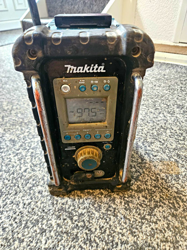 Makita bmr100 portable rugged - bmr100,