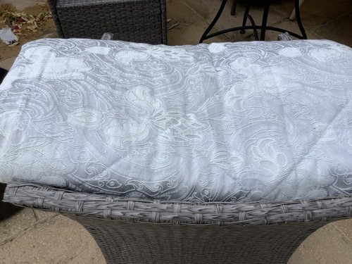 Sanderson king size super - king,