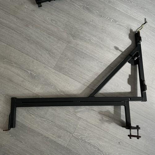 Autochair car hoist frame - hoist,