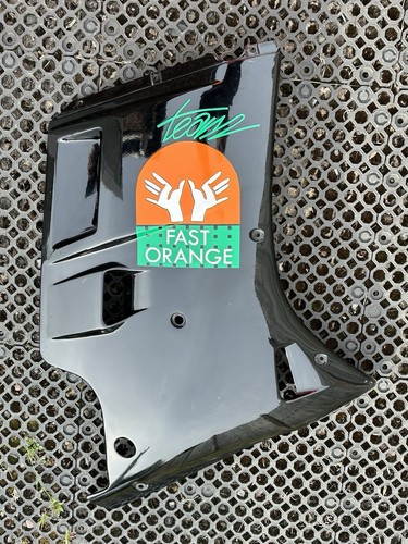 Yamaha fz750 side panel 1988 - yamaha,