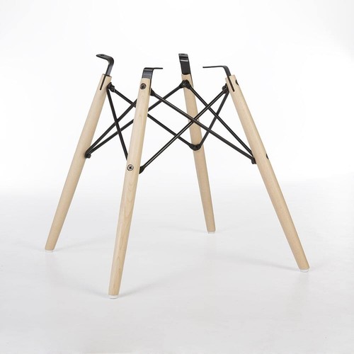 Maple eames dsw chair - maple,