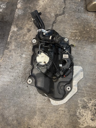 Toyota yaris fuel tank 2024 - toyota,