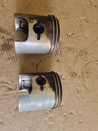 Kawasaki 350 used pistons - s2,