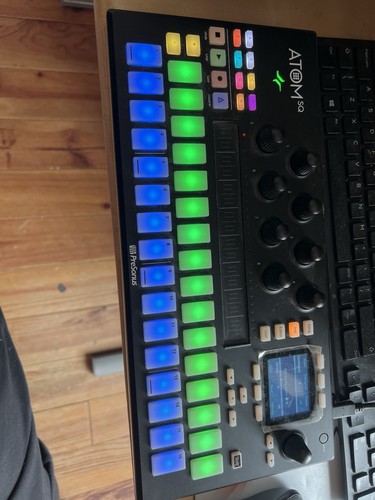 Presonus atom hybrid - atom, sq