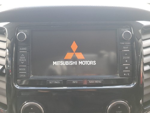 Mitsubishi l200 sat nav - l200,