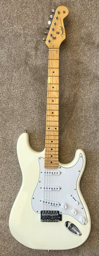 Replica fender stratocaster - fender,