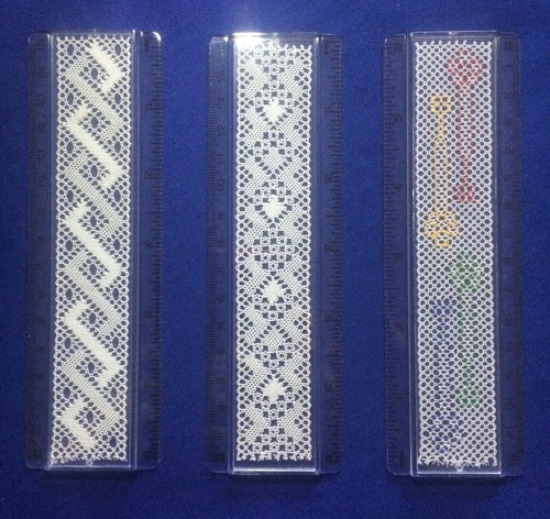 Bobbin lace ruler insert - lace,