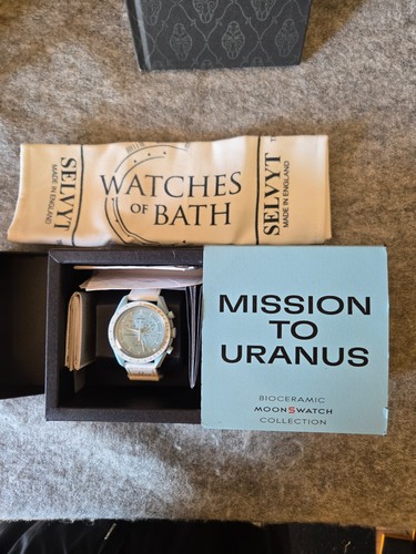 Mint swatch omega moonswatch - mint,