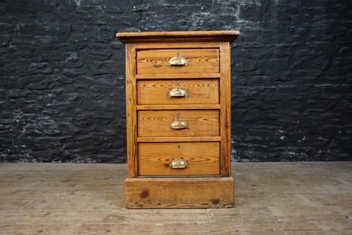 Antique pitch pine chest - antique, of