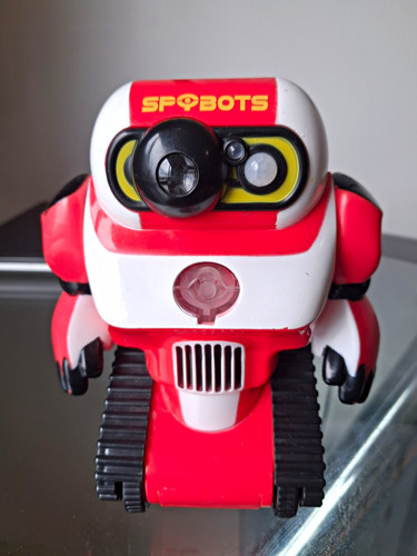 Spybots red white tracked - red,