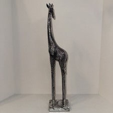 Silver Giraffe Sculpture – 18.75” Tall Textured Resin Figurine on 4”x3”
