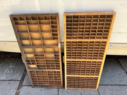 Pair lovely old - lovely, tray