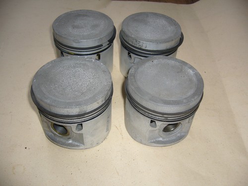 Rover 2200 pistons - p6, tc