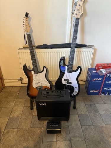 One donna bass guitar - guitar,