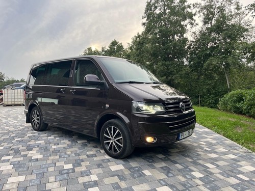 Volkswagen multivan 2015 - volkswagen,