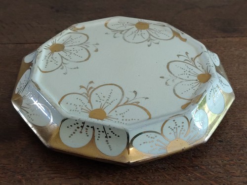 Vintage ceramic teapot stand - ceramic,