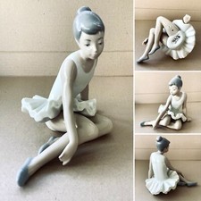 Lladro NAO Seated/Sitting