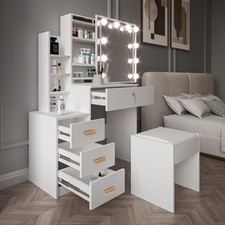 Dressing table with - dressing, drawers