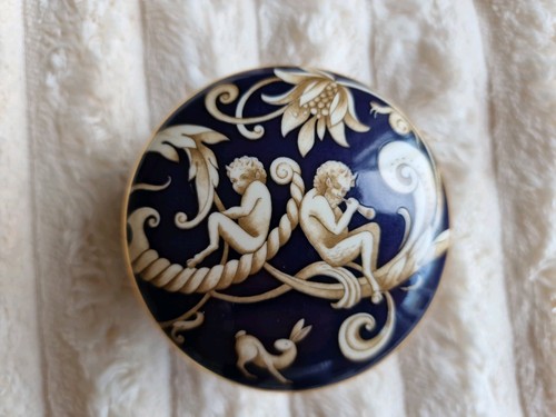 Wedgwood cornucopia - wedgwood, "cornucopia"