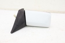 MERCEDES-BENZ W124 OUTSIDE