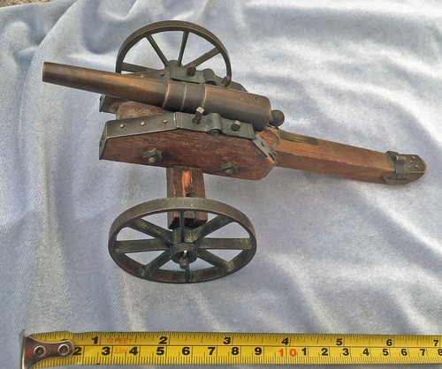 Antique bronze cannon - bronze,