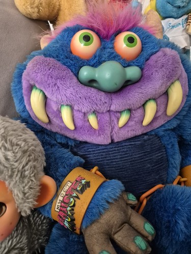 Pet monster talking - my,