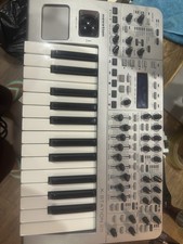 Novation X-Station 25-Key